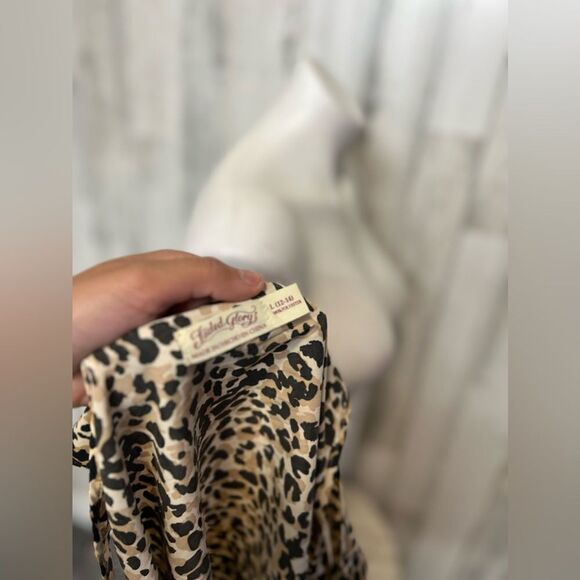 Cheetah tank top - Picture 3 of 5